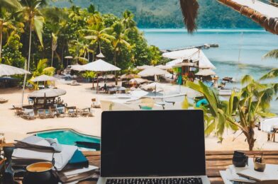 Digital Nomad Essentials: How to Work Efficiently While Traveling